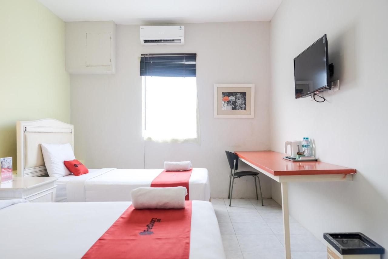 Reddoorz Plus At Sunrise Hotel Sanur Екстериор снимка